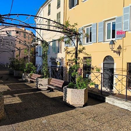Superbe Appartement 2 Pieces A 2 Pas De La Plage,Dans La Vieille Ville Menton Exterior photo